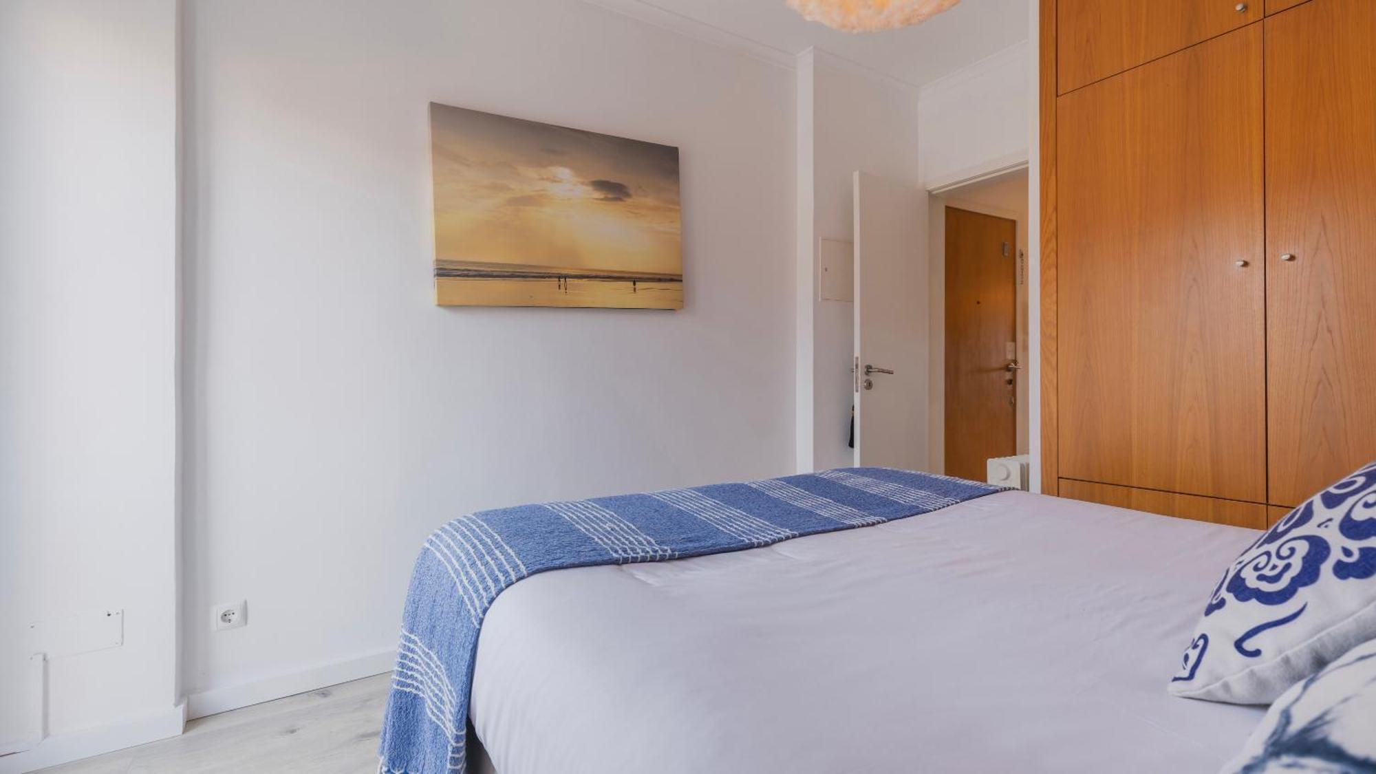 Sunny Design Apt In Praca Das Flores By Lovelystay Lisboa Extérieur photo