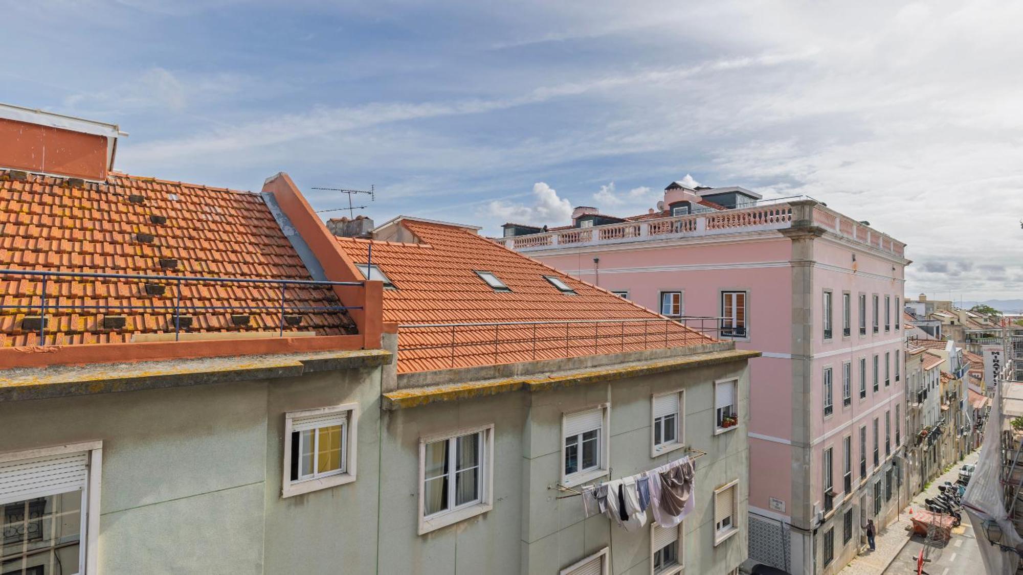 Sunny Design Apt In Praca Das Flores By Lovelystay Lisboa Extérieur photo