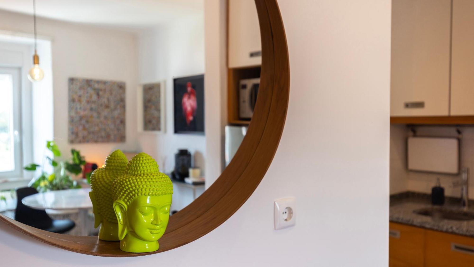 Sunny Design Apt In Praca Das Flores By Lovelystay Lisboa Extérieur photo