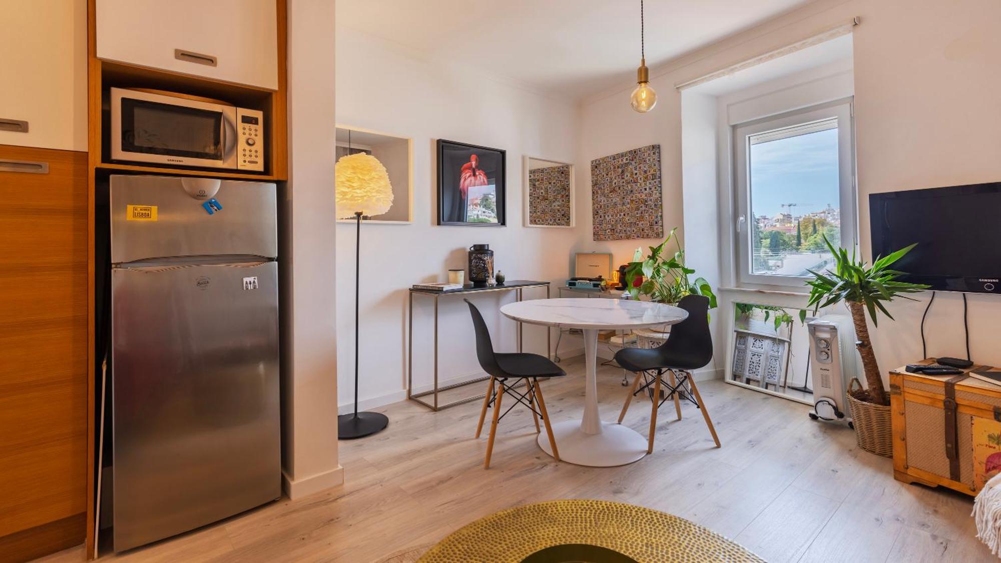 Sunny Design Apt In Praca Das Flores By Lovelystay Lisboa Extérieur photo